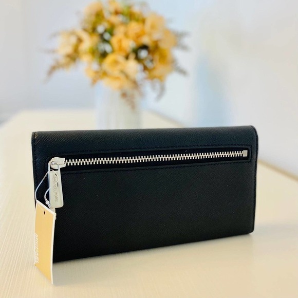 Michael Kors large trifold leather wallet black new - Picture 2 of 6